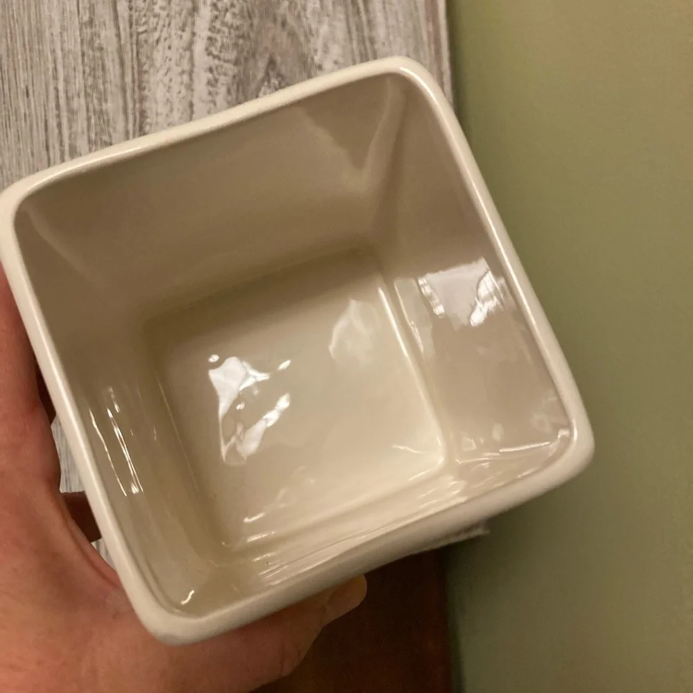 Rae Dunn Ceramic 